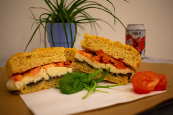 Focaccia Tapenade d'olive Mozzarella